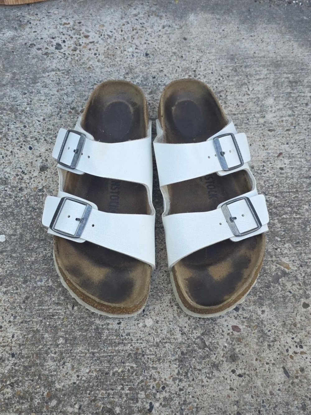 Birkenstock Arizona Sandals 40 EU White Birko Flor Two StrapSize: Size 40 (Wom